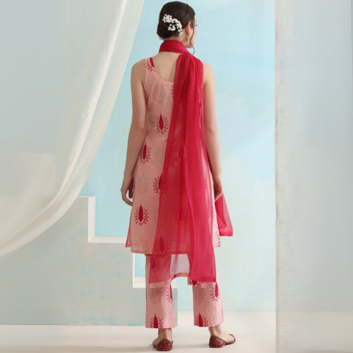 Designer Women's Kurta Set with Dupatta for Festive Wear |