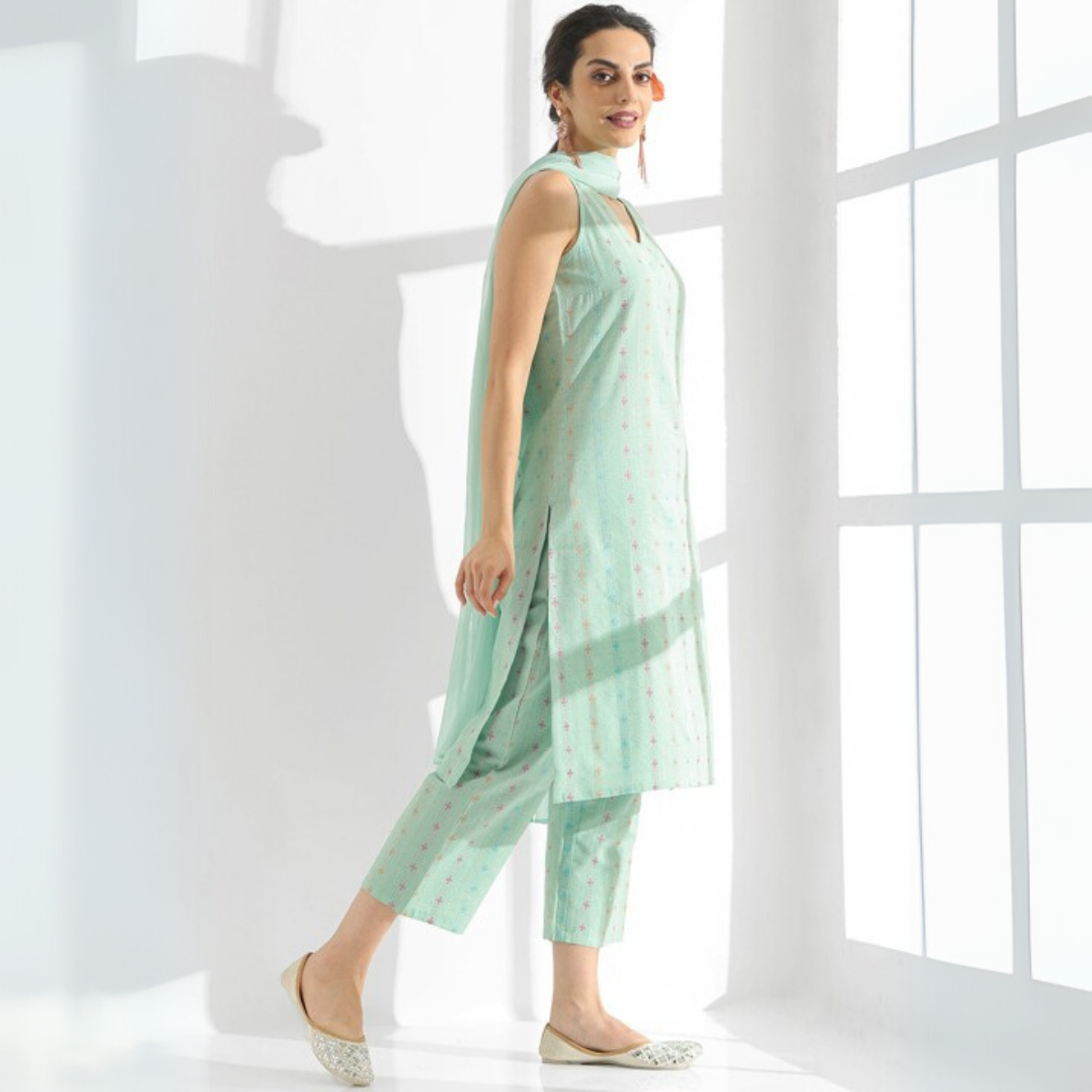 Designer Women's Kurta Set with Dupatta for Festive Wear |