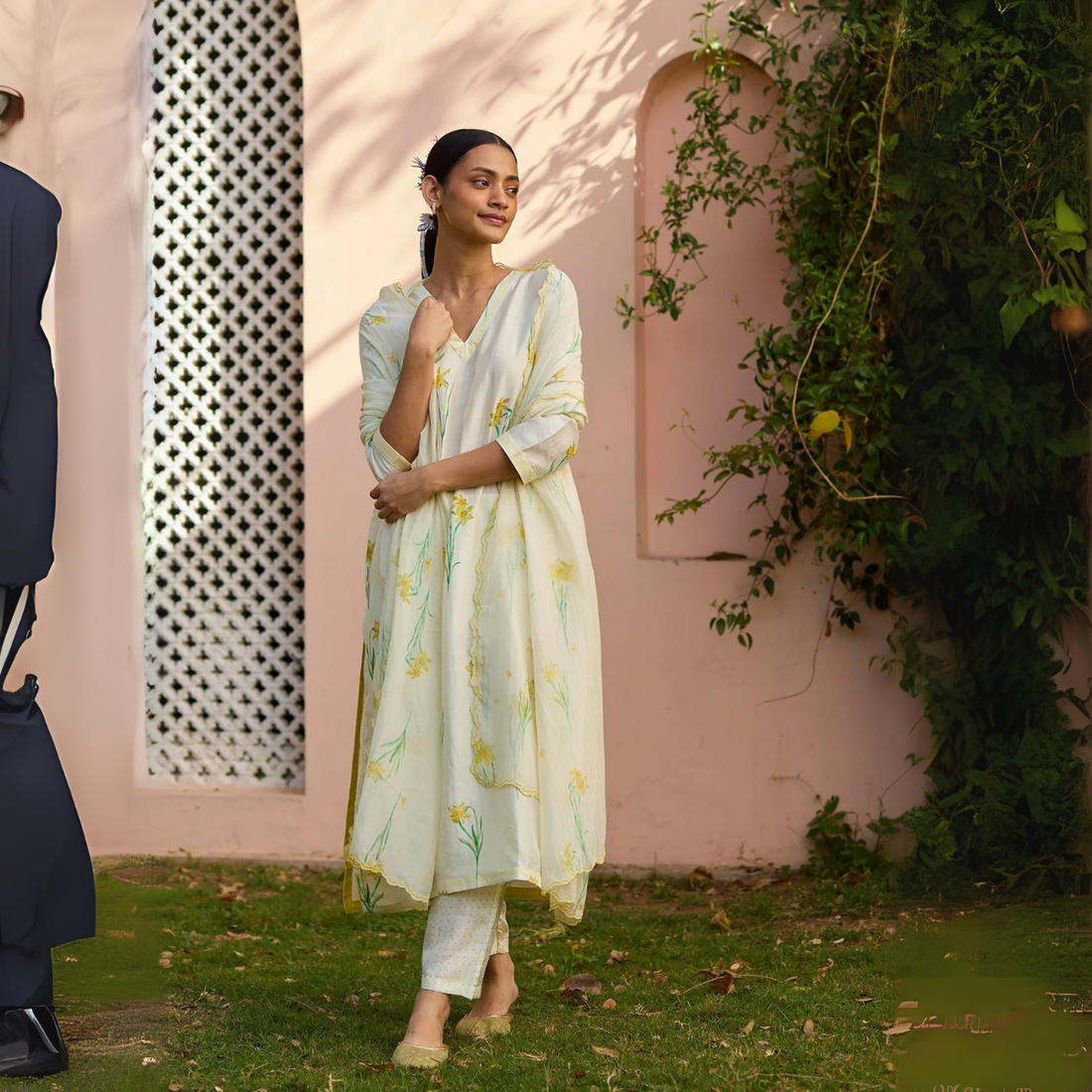 Ethnic 3-Piece Women Kurta Set with Dupatta | Ethnic Wear Made Effortless | WK-09