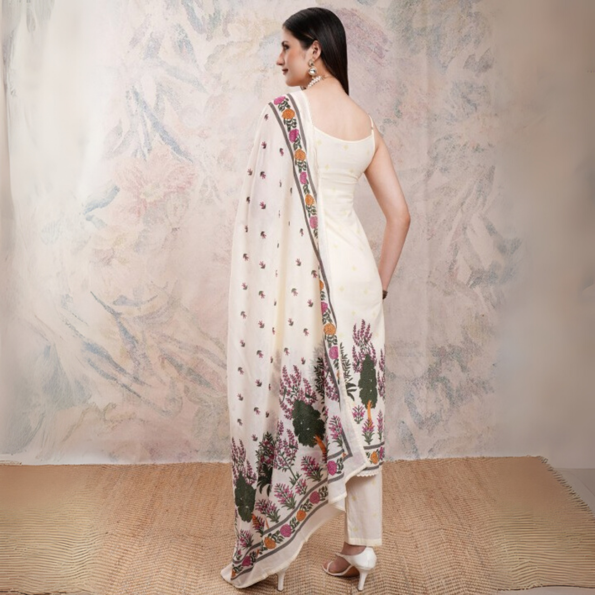 Designer Women's Kurta Set with Dupatta for Festive Wear |